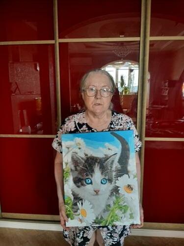 Фотографии готовых работ картин по номерам и алмазной мозаики