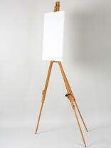 Без бренда «Коробка 12 шт.: Мольберт Две картинки тренога, деревянный» в Костроме